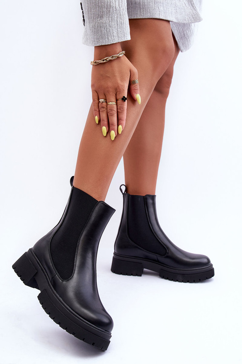 Classic Leather Ankle Boots Black Isminna