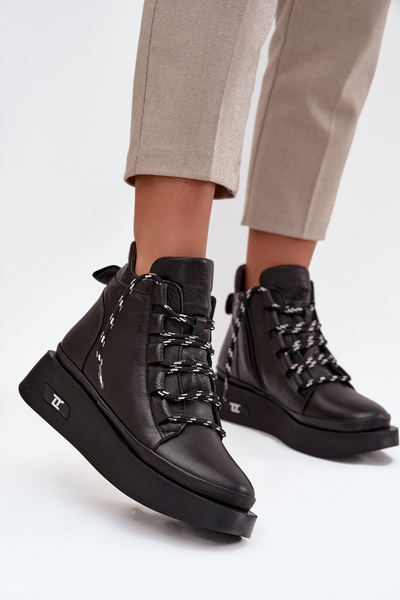 Leather Women's Platform Boots with Lining Artiker 55C0809 Black