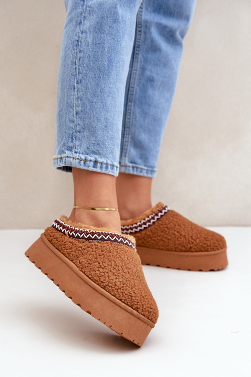 Snow Boots Slippers On A Platform With Sheepskin Camel Ovirissa