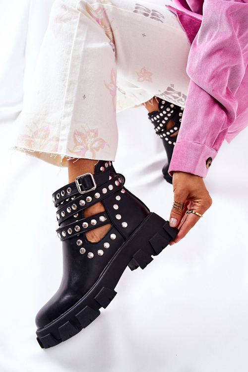 Worker With Rhinestones On A Platform Black Vernelle