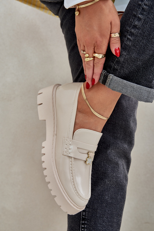Lacquered Women's Moccasins With Teddy Bear Beige Wulinea