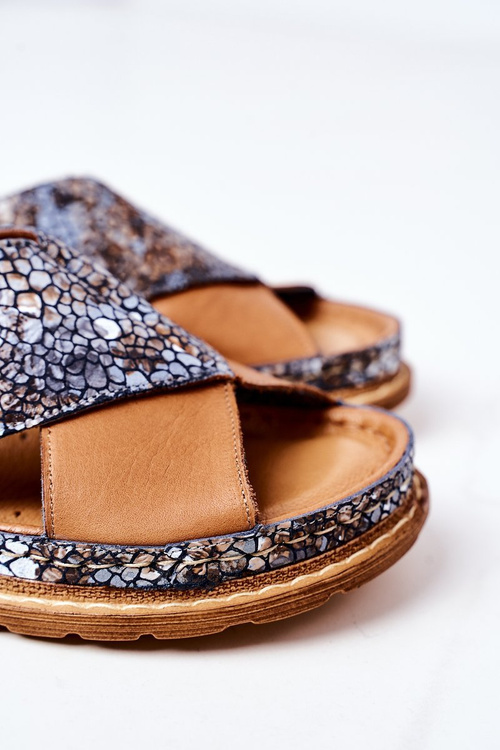 Leather Profiled Slippers Maciejka 04986-02 Brown