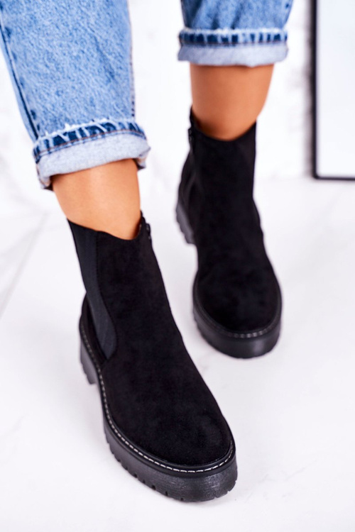 Women's Insulated Chelsea Boots On A Rubber Sole Suede Black Voyager