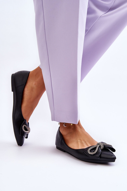 Elegant Ballerinas With A Bow Black One Time