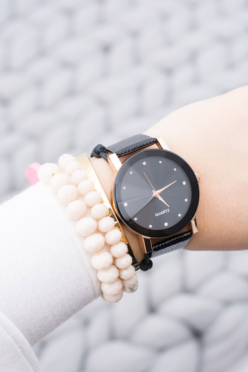 Elegant Women's Black Copper Watch on Strap