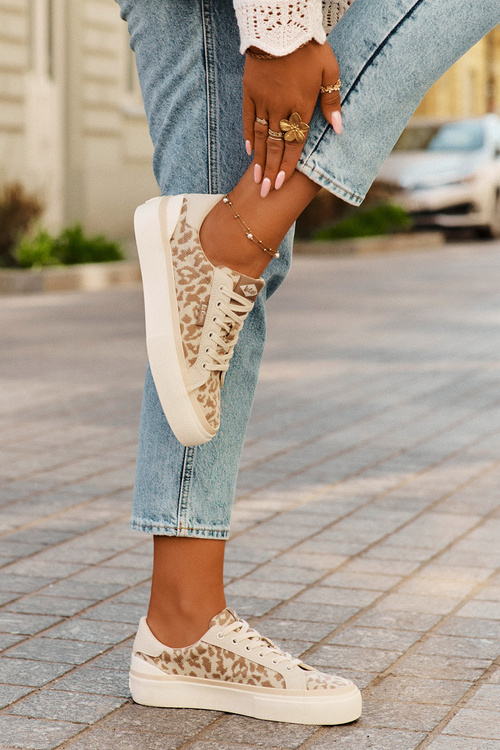 Low Women Sneakers Leopard Print Lee Cooper LCW-25-02-3330L Beige