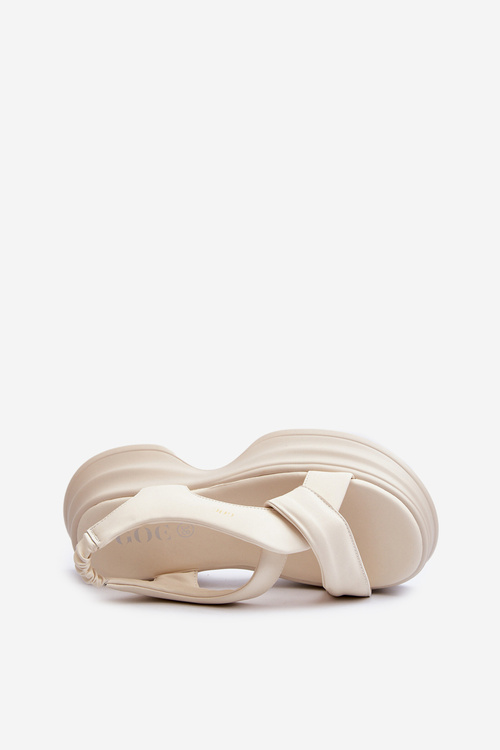Women's Leather Sandals on Chunky Sole Light Beige GOE NN2N4105
