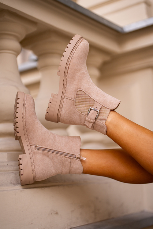 Warm ankle boots with zipper and buckle beige Kikiella