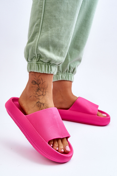 Fashion Foam Slippers On Chunky Platform Fuchsia Linnea