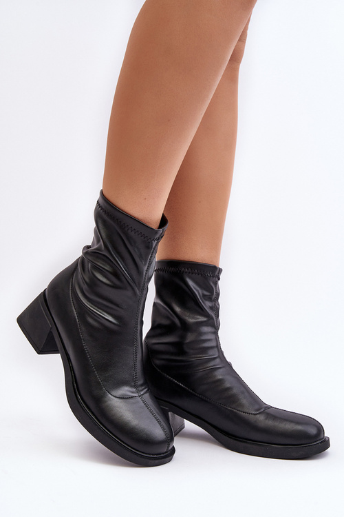 Women's Low Heel Black Ankle Boots Aphroteia