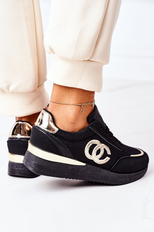 Women’s Sport Shoes Sneakers Black-Gold Under Control