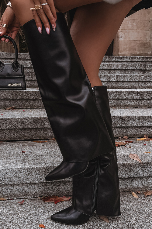 Warm Heeled Boots with Rolled Shaft Black Tamonia