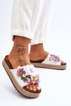 Material Slippers With Flowers Bíle Nessa