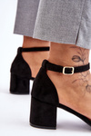 Low Heel Suede Sandals Black Quincy