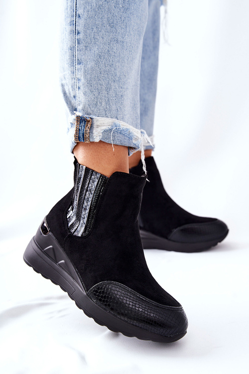 Suede Heeled Boots Black Manakel