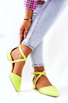 Lacquered Stiletto low-heeled pumps Neon yellow Giovanna