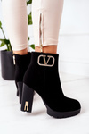 Insulated Boots On A Block Heel Black Wonderful