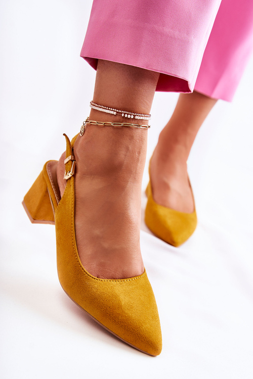 Suede Pumps In Spitz Yellow Ashley