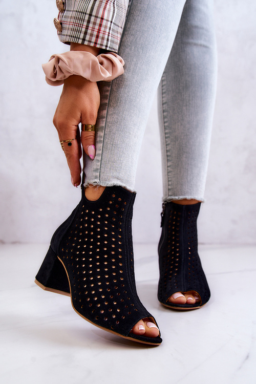 Leather Openwork Boots Maciejka 05420-43 Black