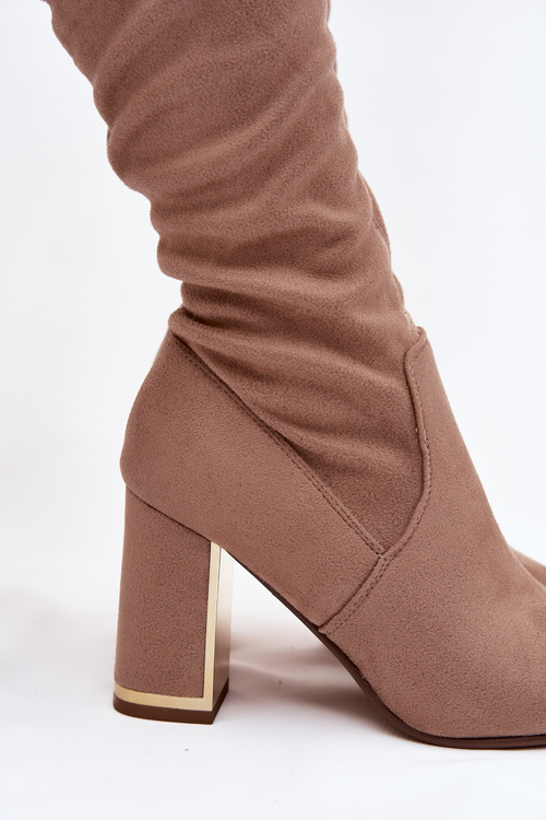 Damskie Kozaki Eko Zamszowe Za Kolano Na Słupku Ciemnobeżowe Tahlina