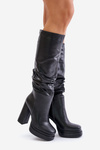 Slip-on ankle boots on heel and platform with gathering insulated black Beridra