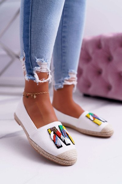 Espadryle Damskie Białe z Naszywkami Meadia