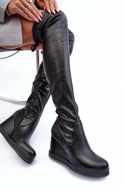 Leather Musketeer Boots On Platform Heel Black Ambre