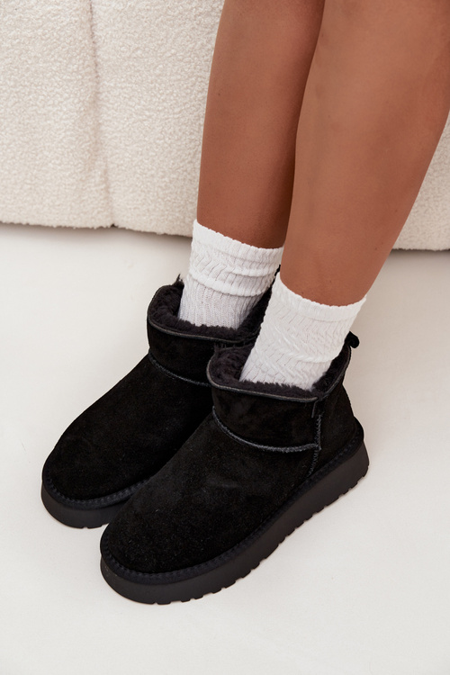 Snow boots made of natural suede lined with fur Vinceza 97961 Black