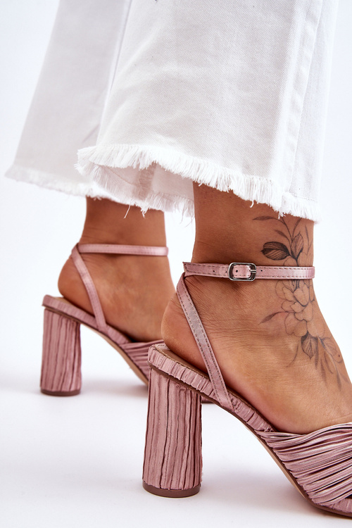 Fashionable Sandals With A Bow On Heels Beige Callum