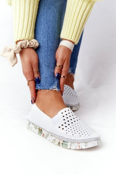 Openwork Leather Slip-On Shoes Maciejka White 03512B-11