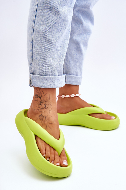 Women's Foam Flip Flops Neon Yellow Roux