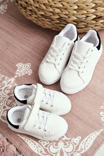 Children's Sports Shoes Sneakers White and Black Bilbo