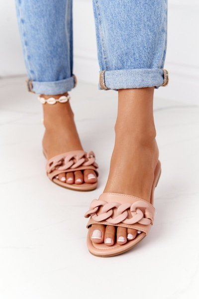 Leather Slippers With A Chain Camel Step By Step