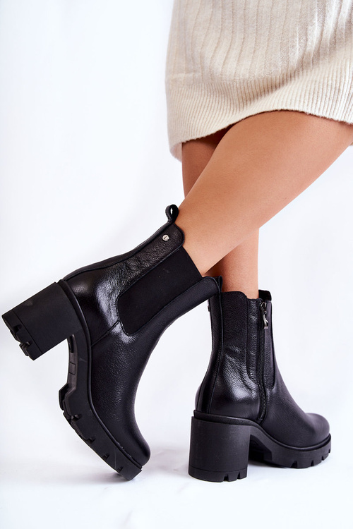 Leather Women's Boots On The Platform Black Martine