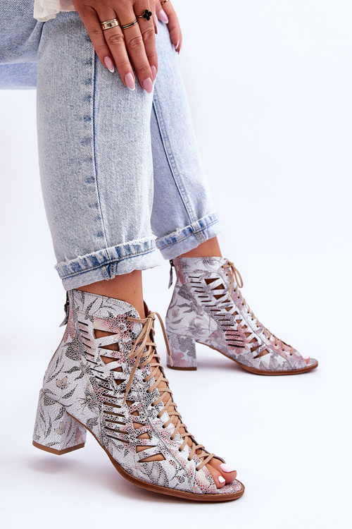 Suede Openwork Boots Maciejka 04040-11 White