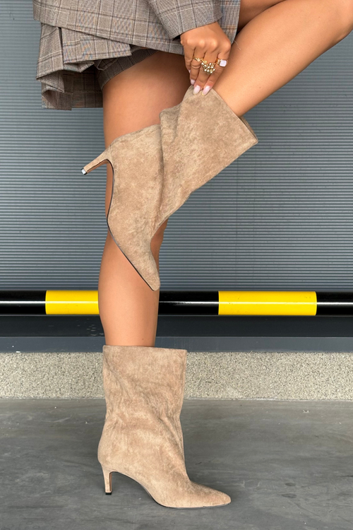 Slip-on Women's Heeled Boots Beige Solvienne