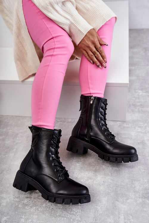 Leather Booties On Zipper Black Tonje