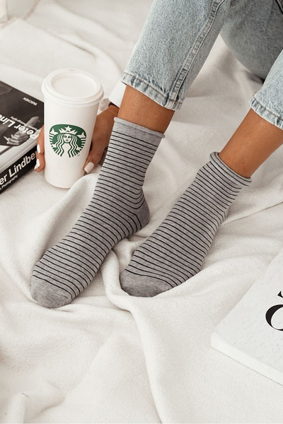 Skarpetki Damskie Bezuciskowe W Cienkie Paseczki Szare