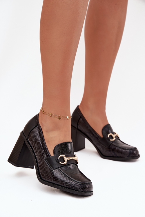 Women's Low Shoes with Heels with Embossing and Gold Detail Black Novella
