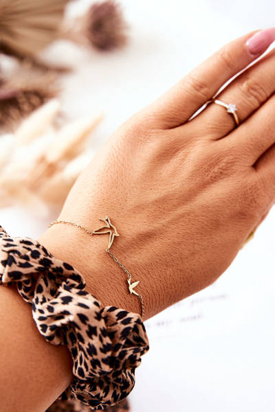 Celebratory Bracelet Swallows Gold