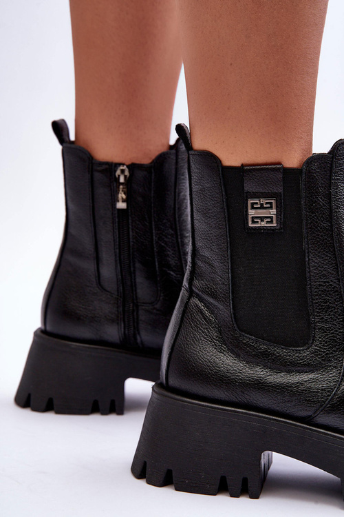 Leather Ankle Boots On Massive Platform Black Lisencca