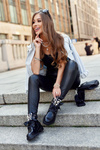 Warmed Boots With Pearls And Ribbon Black Perla