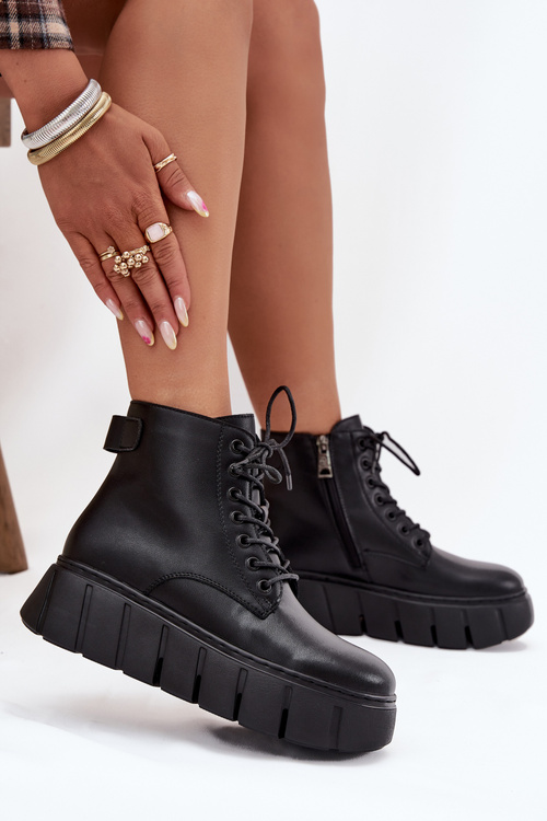 Leather Insulated Women's Boots on Platform Vinceza 66803 Black