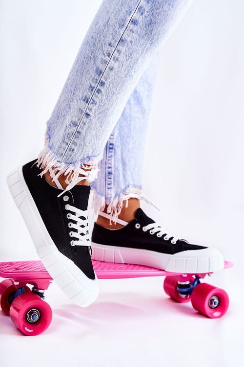 Women's Sneakers On The Platform Black Comes