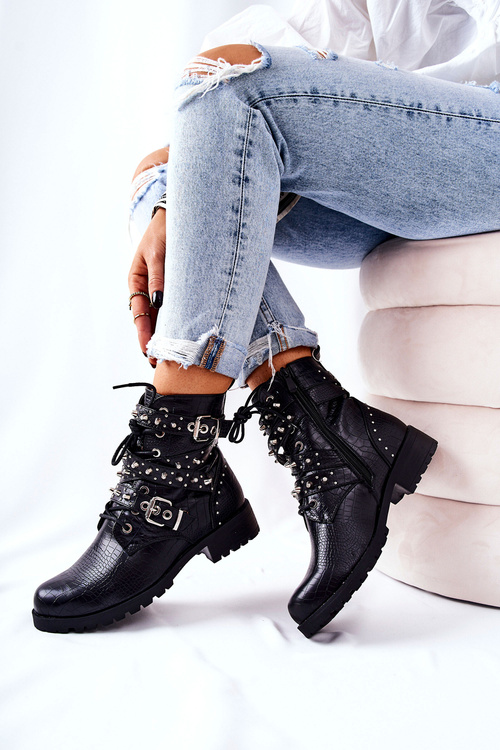 Leather Strapless Boots with Animal Pattern Black Kepherine