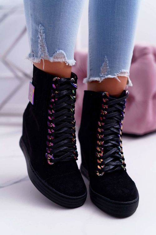 Sneakersy Damskie Lu Boo Czarne Zamszowe z Opalizującymi Łańcuchami Monica