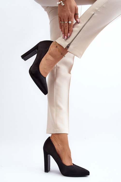 Green Pumps with Stiletto Heel Piatti