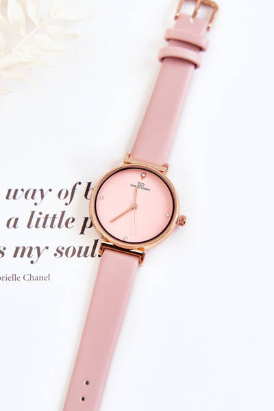 Women's Classic Watch On A Leather Strap Giorgio & Dario Pink