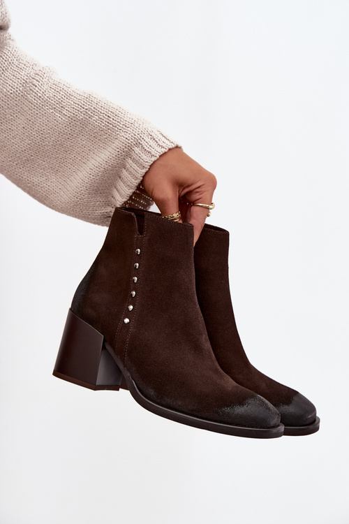Women's Ankle Boots Made of Natural Suede on Heel Zazoo 1136 Chocolate