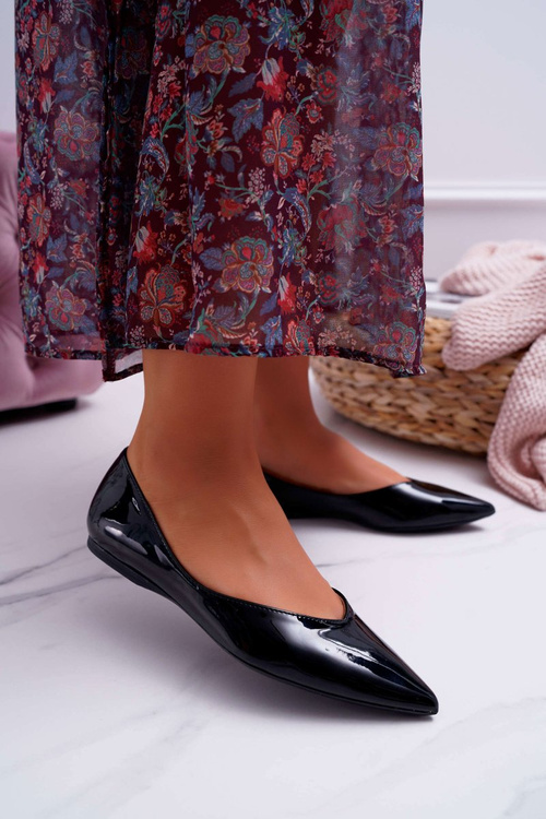 Women's Lacquered Ballerinas Pointed Black Tell Me
